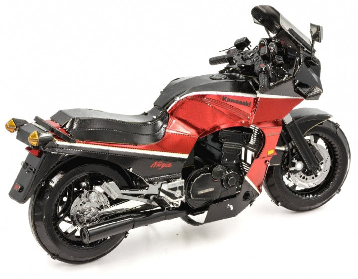 motor Kawasaki GPz900R 11,4 cm staal zwart/rood