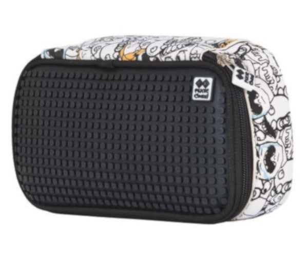 etui met siliconen paneel troll 23 x 13 cm zwart/wit