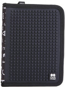 etui met siliconen zijkant en pixels zwart 19 cm