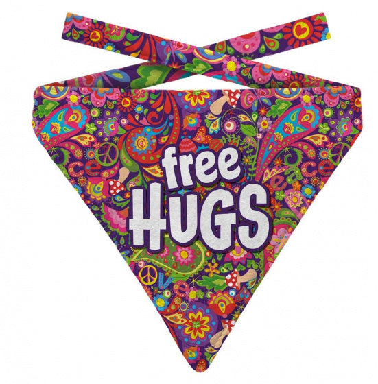 Plenty Gifts Bandana Hond Free Hugs Paisley 16-20 CM