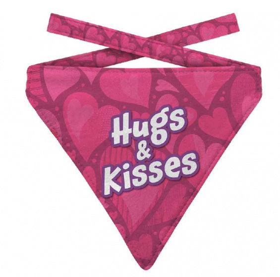Plenty Gifts Bandana Hond Hugs & Kisses Roze 14-18 CM