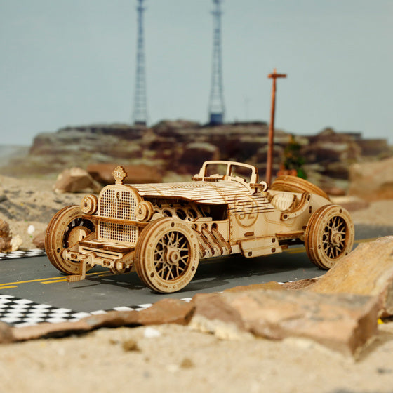 modelbouwpakket V8 GP Car 19 x 8 cm hout 220-delig