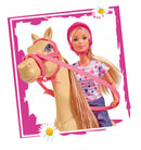 Steffi Love, Ruiter set