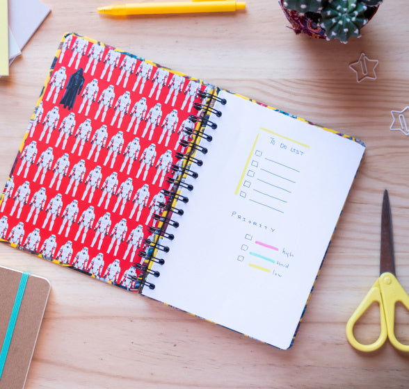 notitieboek hardcover A5 14,8 x 21 cm karton geel