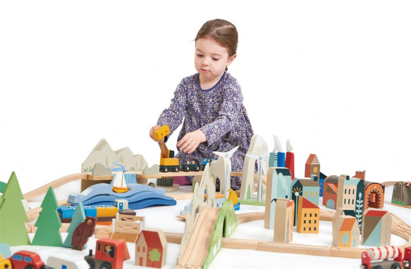 treinset Mountain View 145 cm hout 61-delig