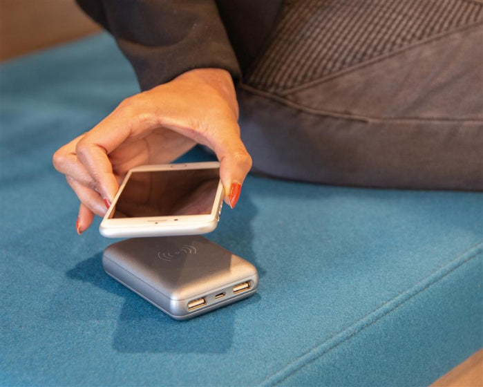 powerbank 5000 mAh 9,5 x 6,3 cm ABS zilver