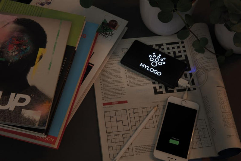 powerbank Light Up 4000 mAh 13 x 7 cm ABS zwart